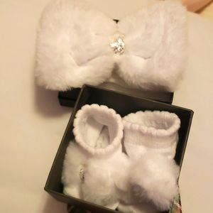 Winter baby booties and baby head band